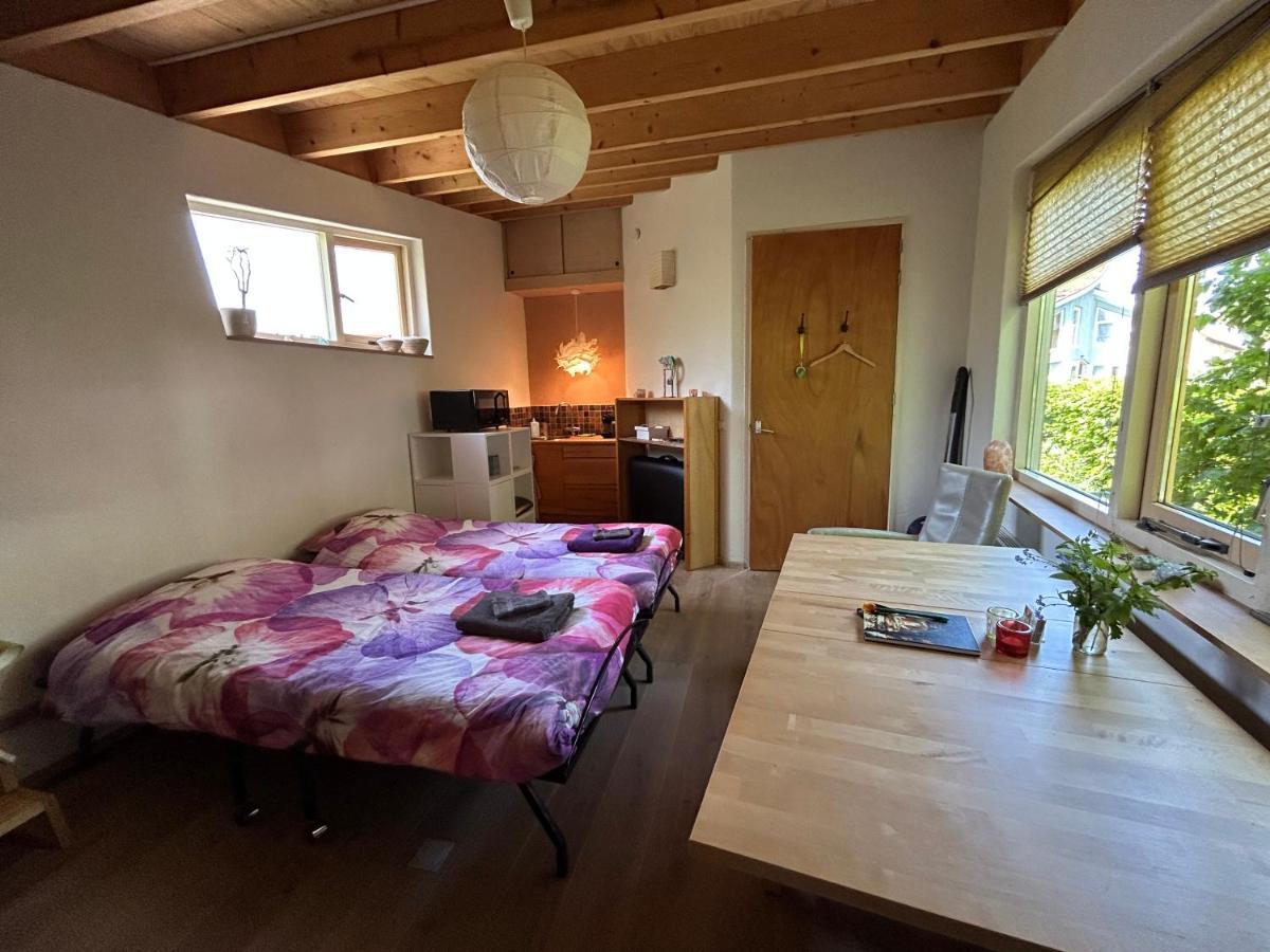 B&B 'T Buitenkansje Алмере Экстерьер фото
